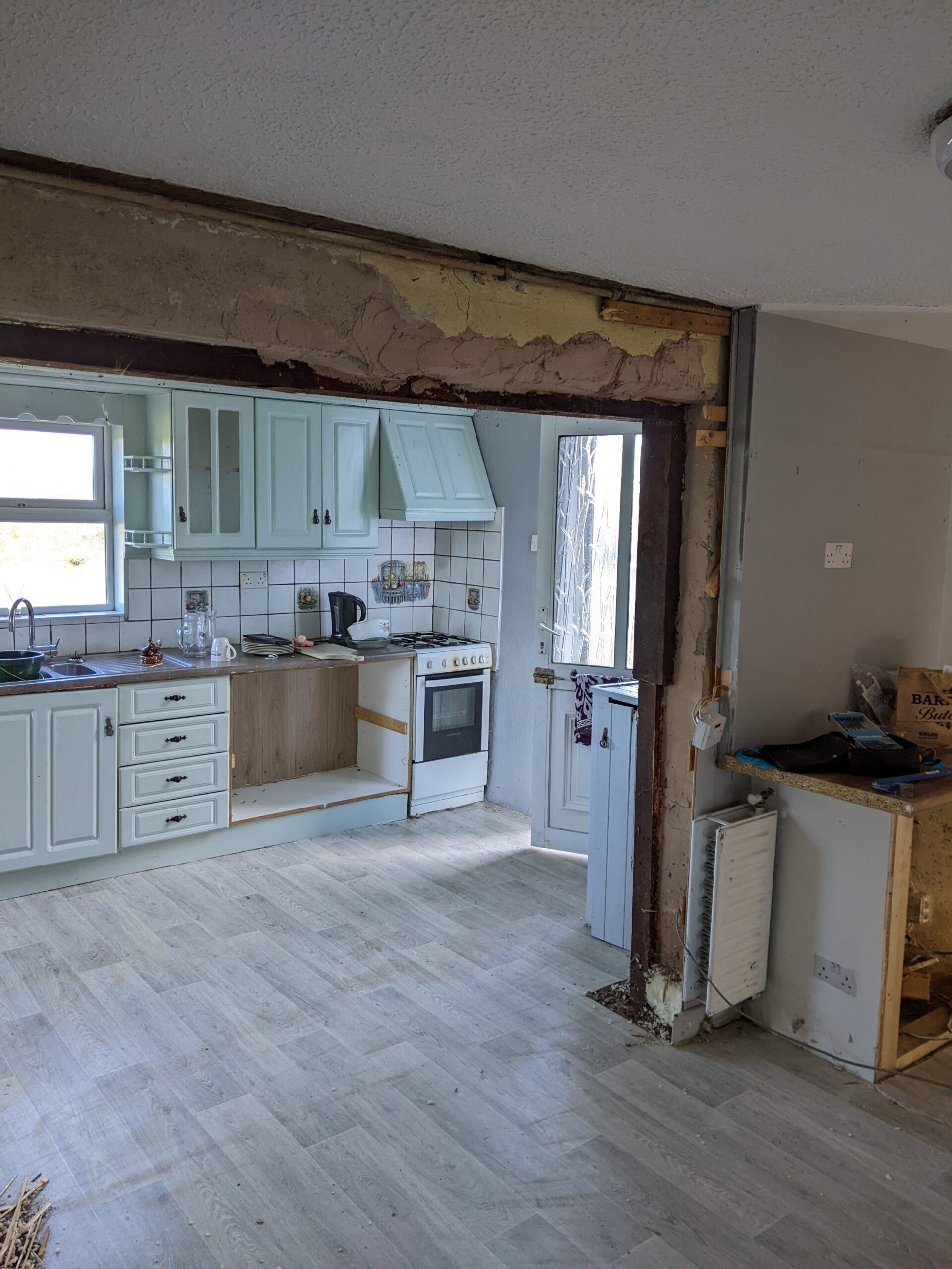 Removed the kitchen interior ????